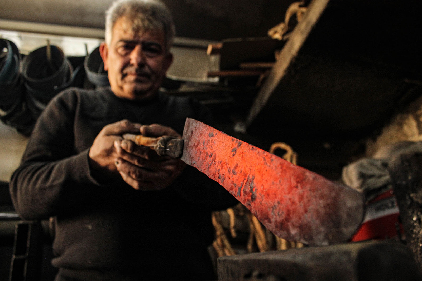 O Armenis – Traditional Knives